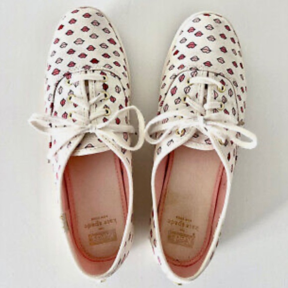 COPY - Kate Spade Champion Lips Sneakers - Picture 4 of 9